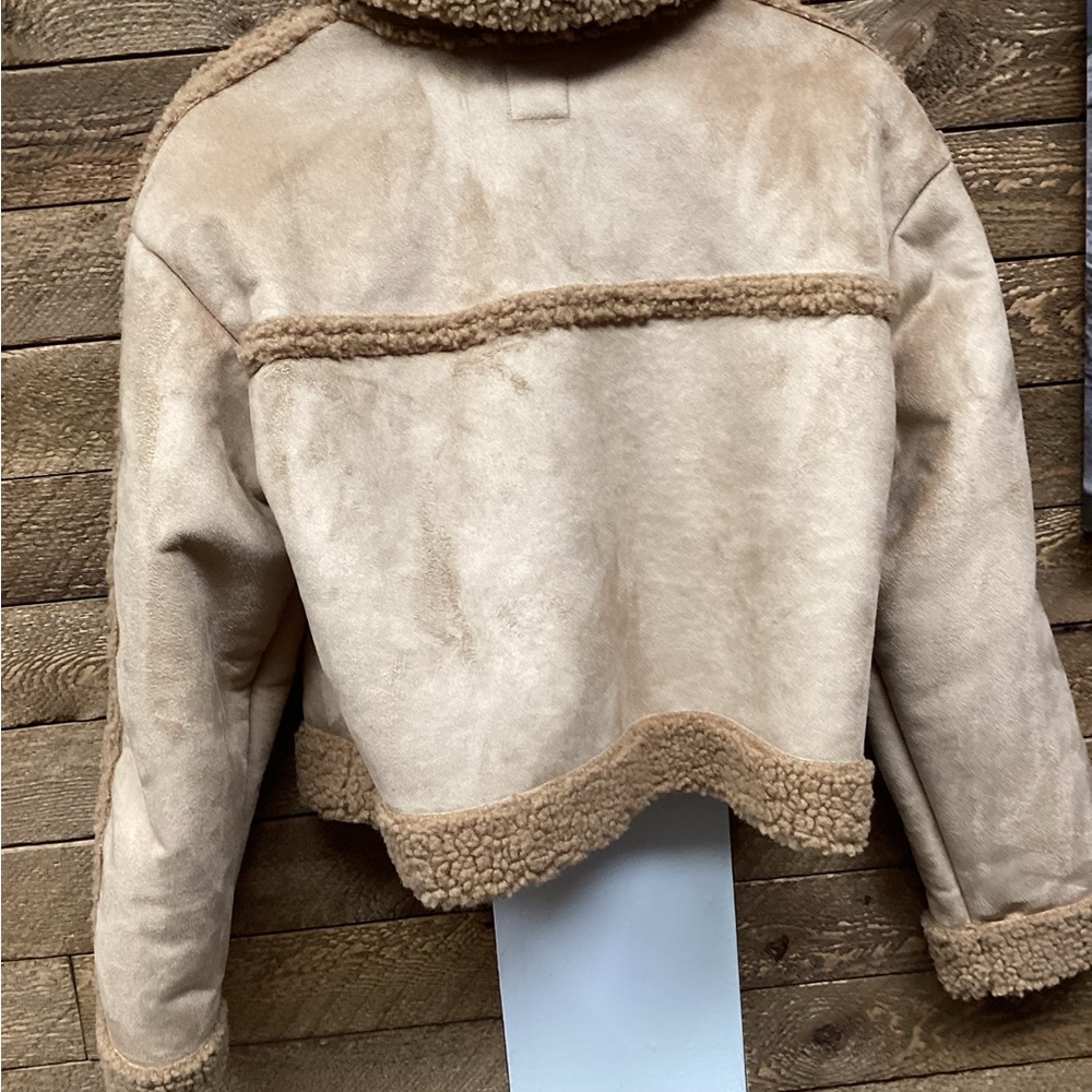 Wild Fable Faux Shearling Cropped Jacket Tan Size L - Picture 4 of 5